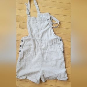Hollister romper